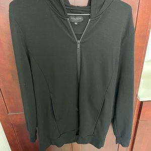 Unbound merino - black compact travel hoodie. Size xxl